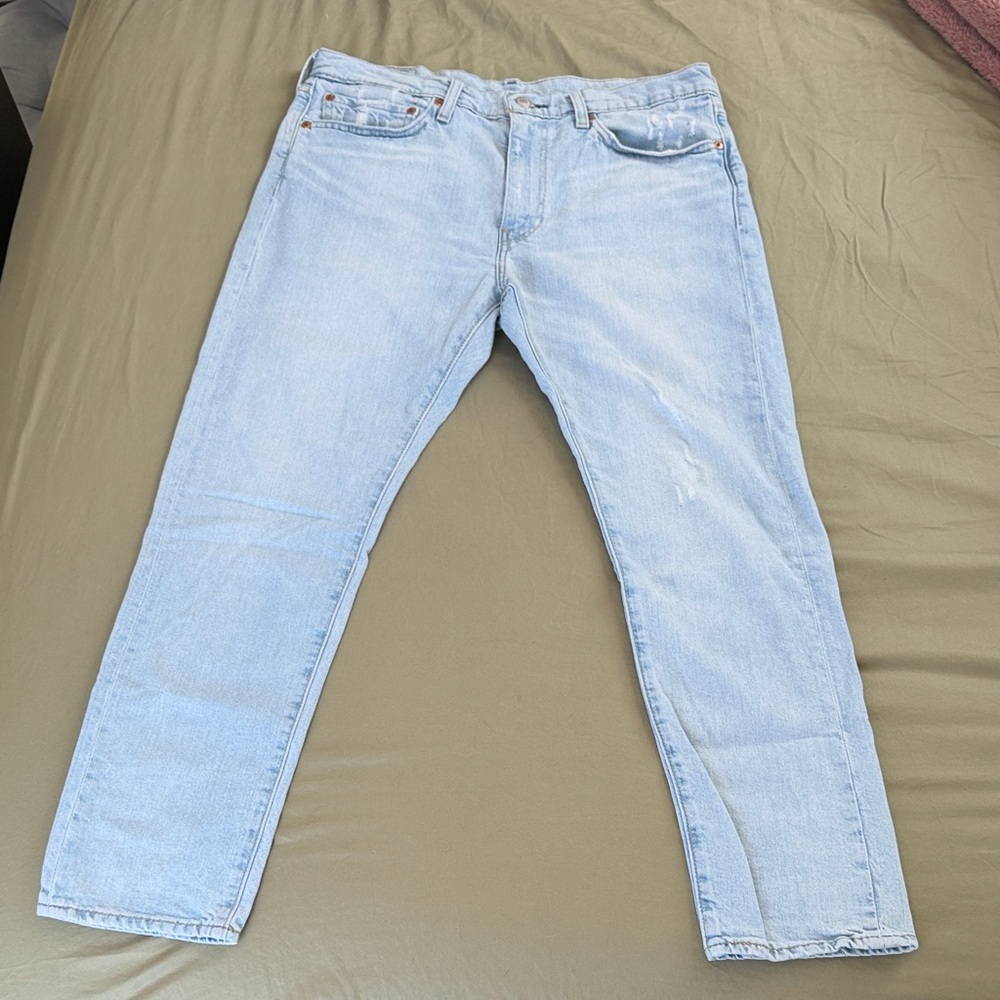 Men's Light Blue Straight Jeans